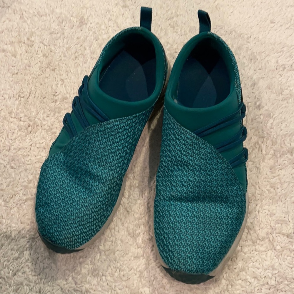 Merrell slip on Tennis shoes